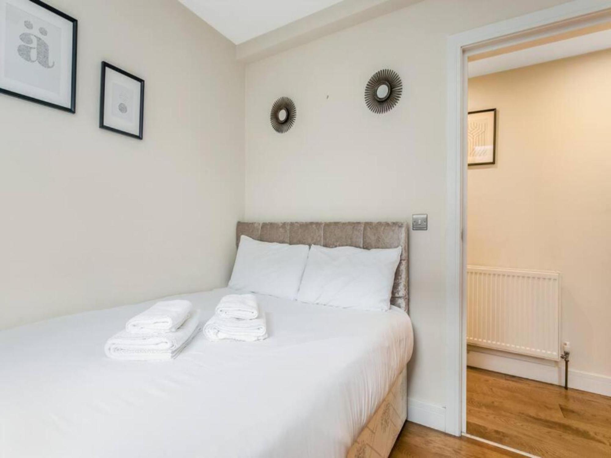 Pass The Keys Ealing Queen Of The Suburbs 2Bd Apartment Londres Exterior foto